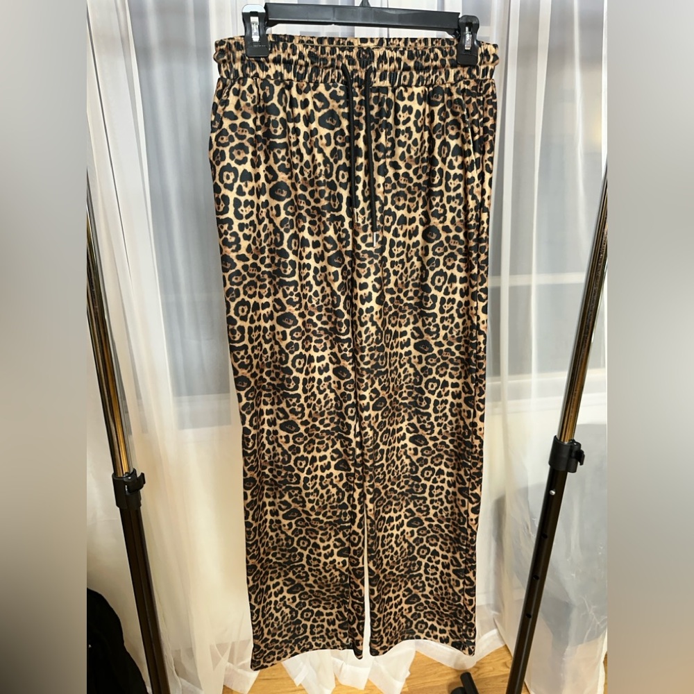 Leopard Print Lounge Pants NEW Large